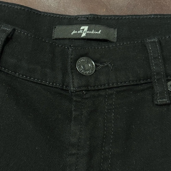 7 for All Mankind High Rise Cutoff Shorts - Picture 4 of 8